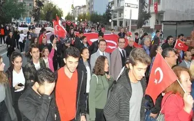 Bafra'da Cumhuriyet Yürüyüşü