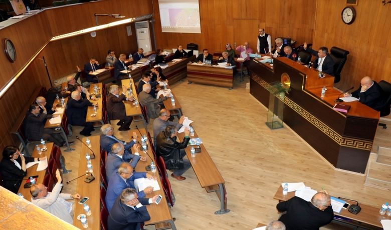 Samsun'un 2,3 Milyarlık2019 Bütçesi Komisyondan Geçti - Samsun Büyükşehir Belediyesi, 17 ilçe belediyesi ve SASKİ’nin 2019 yılı bütçesi komisyonlarda görüşülerek meclise havale edildi.