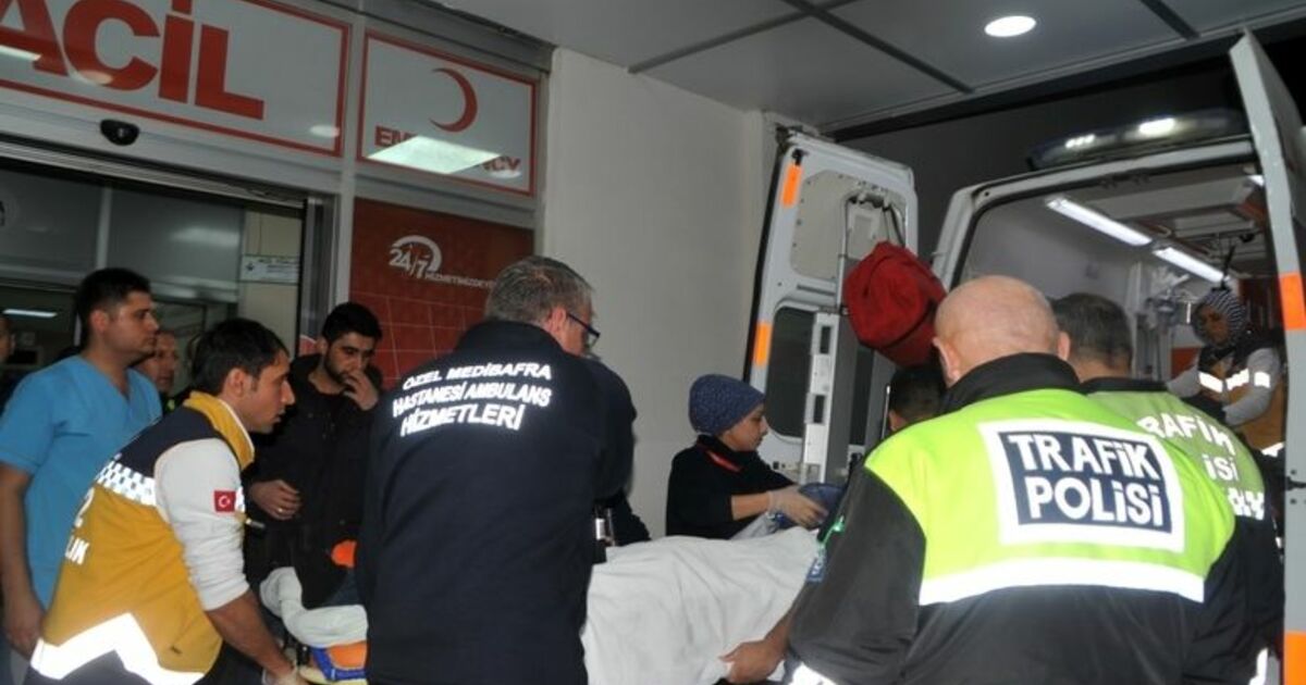 Polis Memuru Silahla Kendini Vurdu