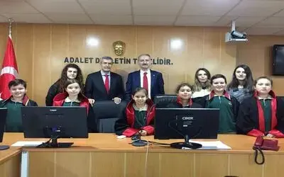 Özel Bafra Gençlerin Koleji Ortaokulundan Başsavcı Turgut Türkmen’e Ziyaret