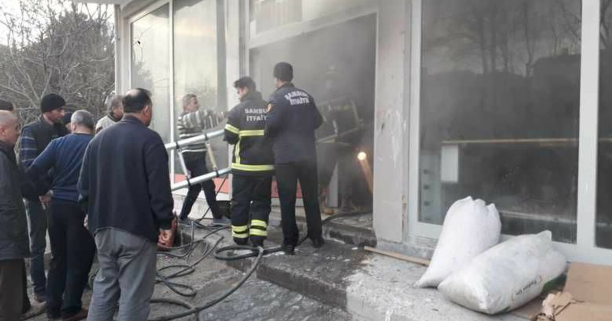 Samsun’un Bafra İlçesinde Mobilya Atölyesinde Yangın Çıktı. 