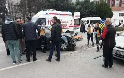 Elekçi Yokuşunda Trafik Kazası 1 Yaralı 