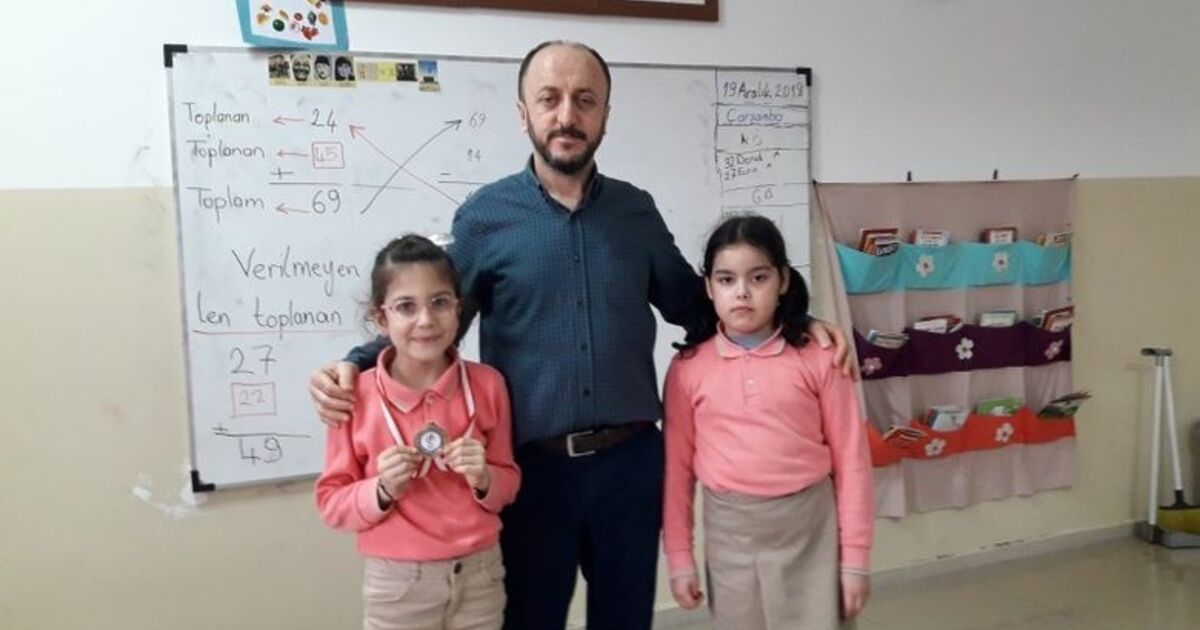 Melek Kalpli Minik Buğlem’e Yardım Severlilik Madalyası 