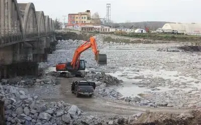 Köprüden Atlamak İsteyenler Bir Kez Daha Düşünün!
