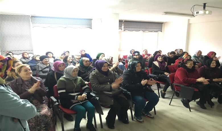 Medibafra’dan Meme Kanseri Semineri - Özel Medibafra Hastanesi farkındalık ayı etkinlikleri
kapsamında Bafra Halk Eğitim Merkezinde meme kanseri semineri düzenledi. 