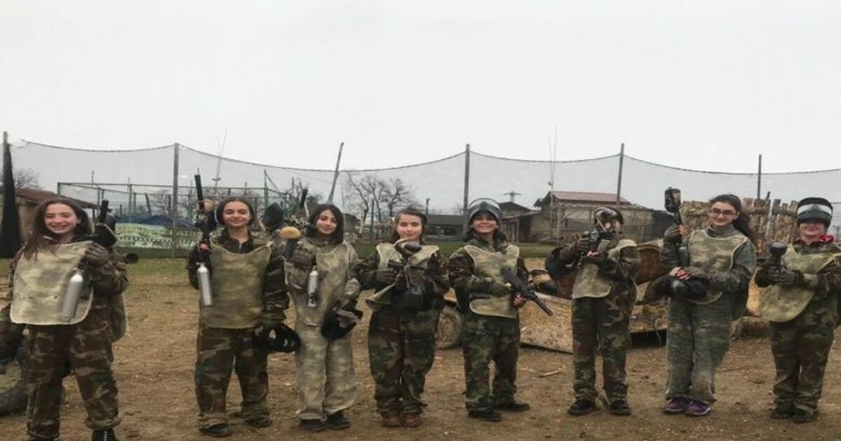 Ortak Sınavda Birinci Olan Öğrencilere Paintball Morali