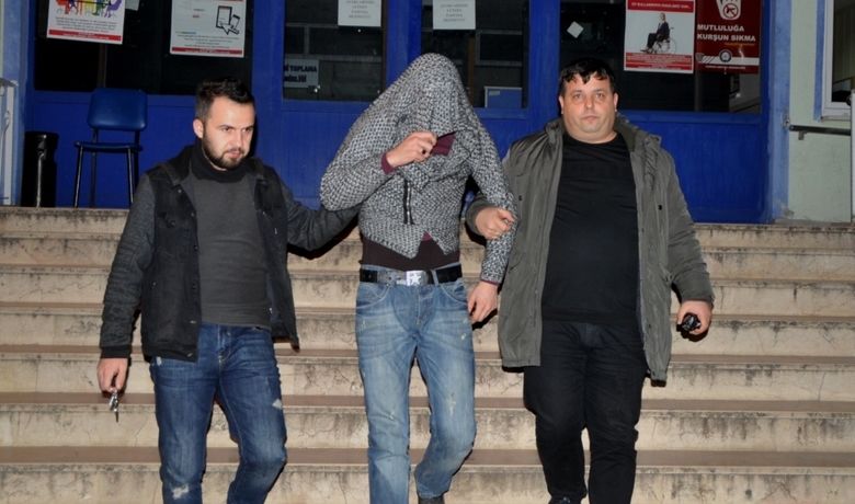 Hırsızlık Şüphelisi Gözaltına Alındı - Samsun'un Bafra ilçesinde birçok hırsızlık olayının şüphelisi, polis tarafından gözaltına alındı.
