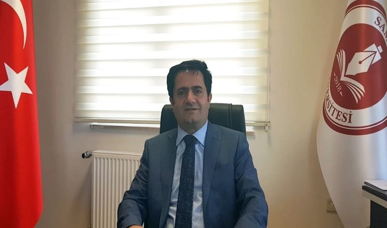 Samsun Üniversitesi Rektör YardımcısıProf. Dr. Selahattin Kaynak Oldu - Samsun ekonomisi üzerine yaptığı çalışmalarla bilinen Prof. Dr. Selahattin Kaynak, Samsun Üniversitesine rektör yardımcısı olarak atandı.