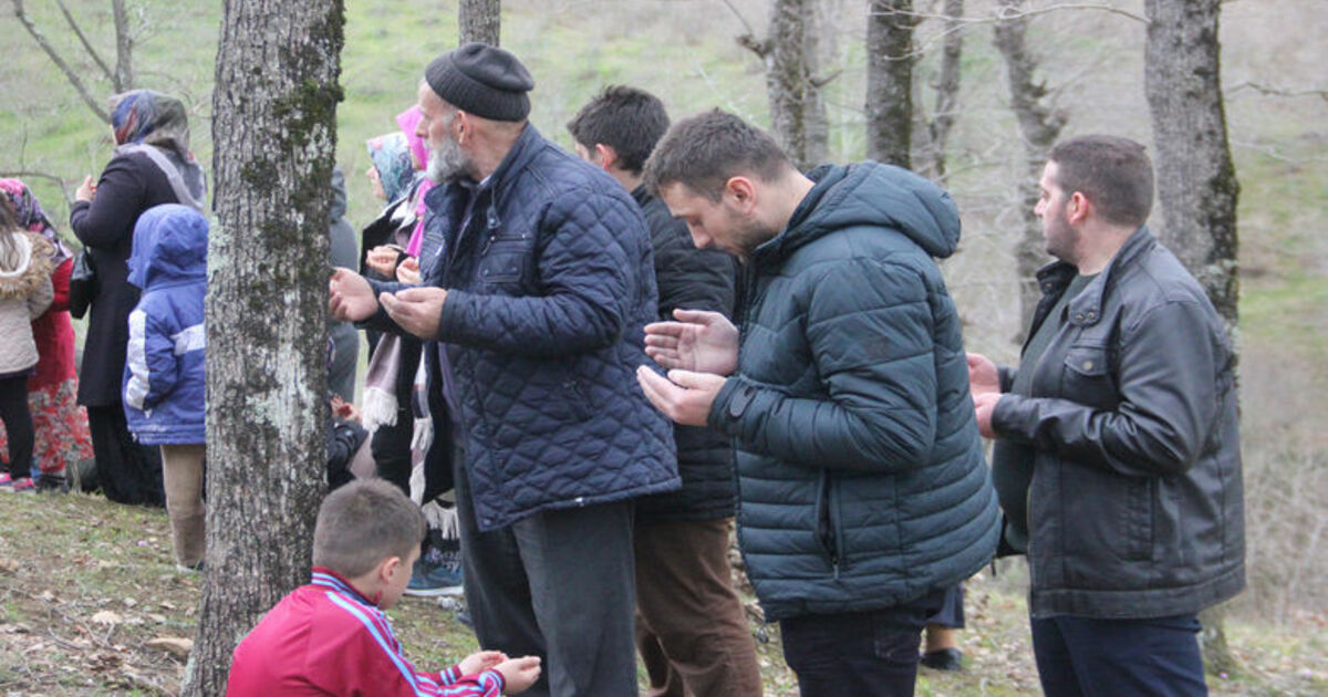 Bursa’da Eşi Tarafından Öldürülen Kadın Samsun'da Toprağa Verildi