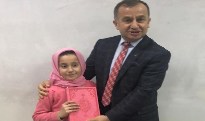 Minik Elçin' E Kur´an-ı Kerim Okuma Töreni