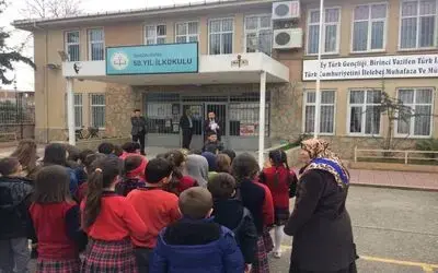 50. Yıl İlkokulu Trafikte Yaya Önceliği Uygulama Projesi
