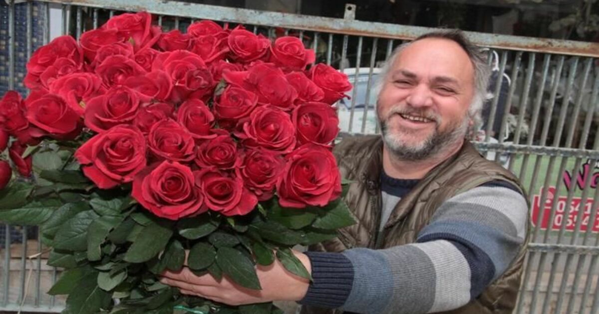 Çiçekçiler 14 Şubat’a Hazır