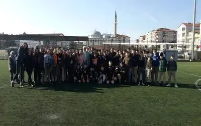 Bafra Tso Ortaokulu Çarşamba Dumlupınar’ı 2 Golle Geçti