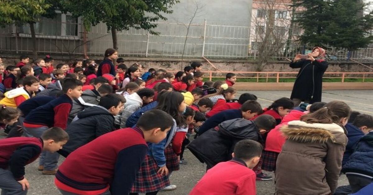Bafra 50. Yıl İlkokulunda Sabah Sporu