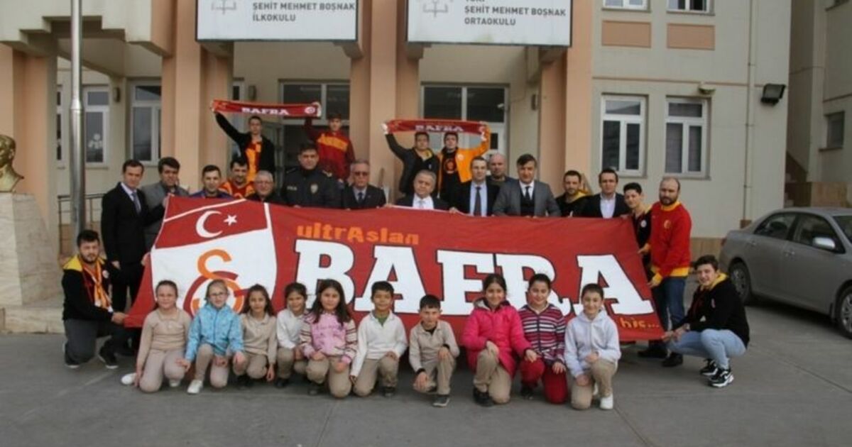 Ultraslan Bafra Taraftar Grubu Kütüphane Yeniledi