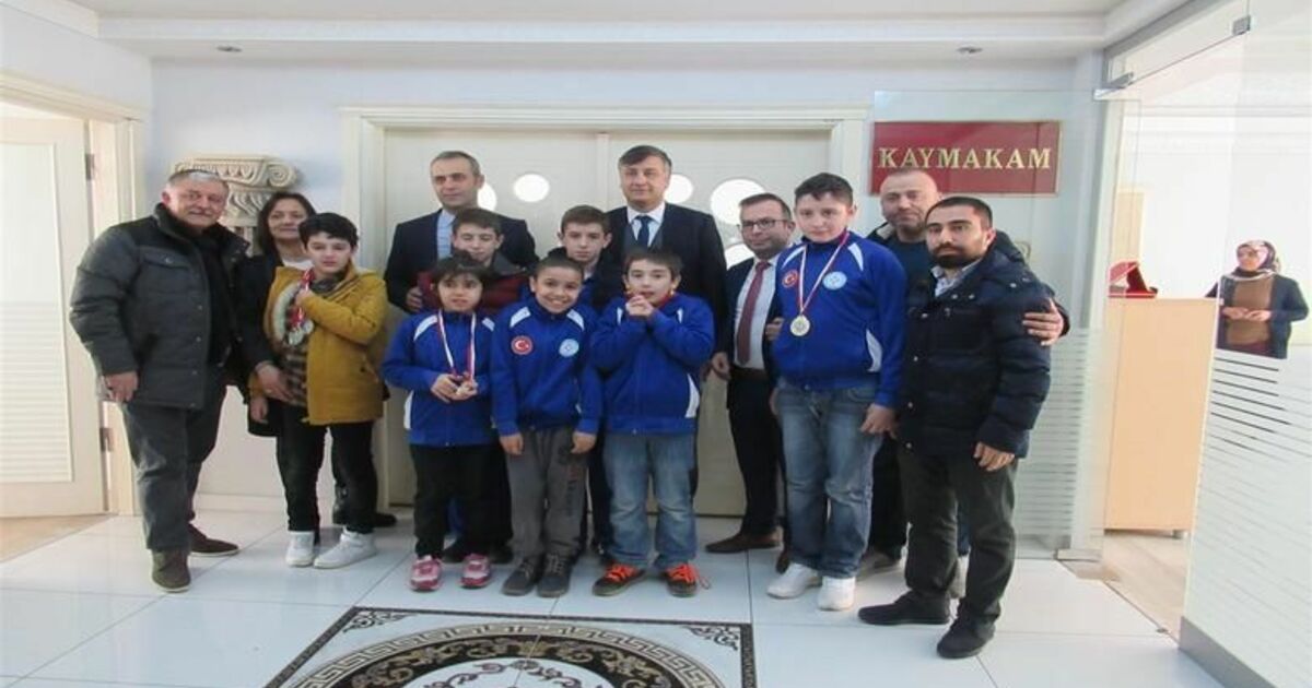 Özel Başarı Özel Kabul