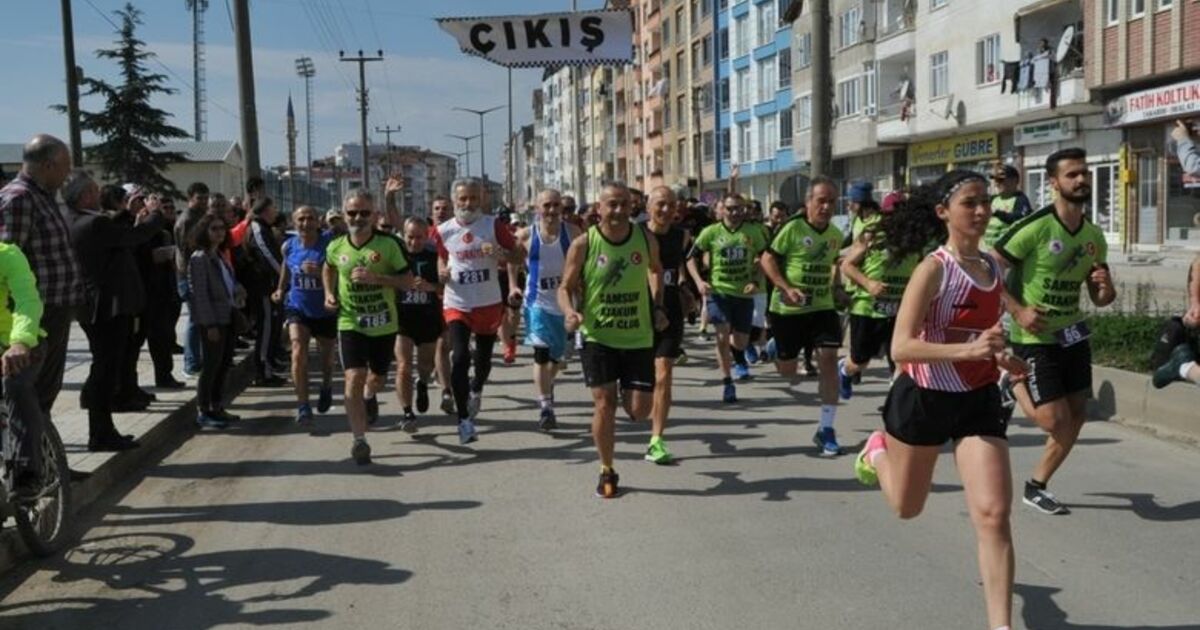 Bafra’da Gaffar Okkan Ve Uğur Mumcu Adına Atletizm Yarışması Düzenlendi