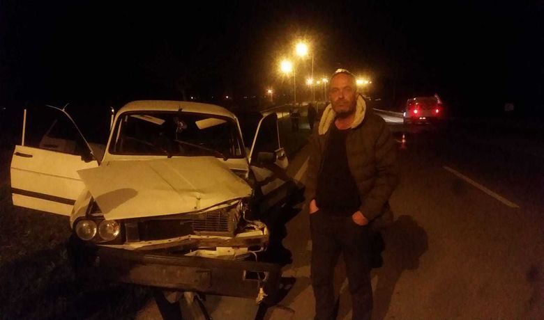 Tepeköy Mevkiinde Trafik Kazası: 3 Yaralı - Samsun'un 19 Mayıs ilçesi Tepeköy mevkiinde meydana gelen trafik kazasında 3 kişi yaralandı.