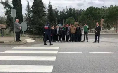 Jandarmadan Öğrencilere Seminer