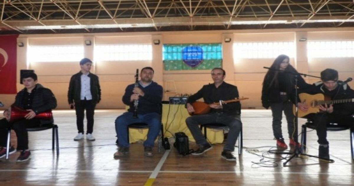 Kızılırmak Anadolu Lisesinde 18 Mart Programı 