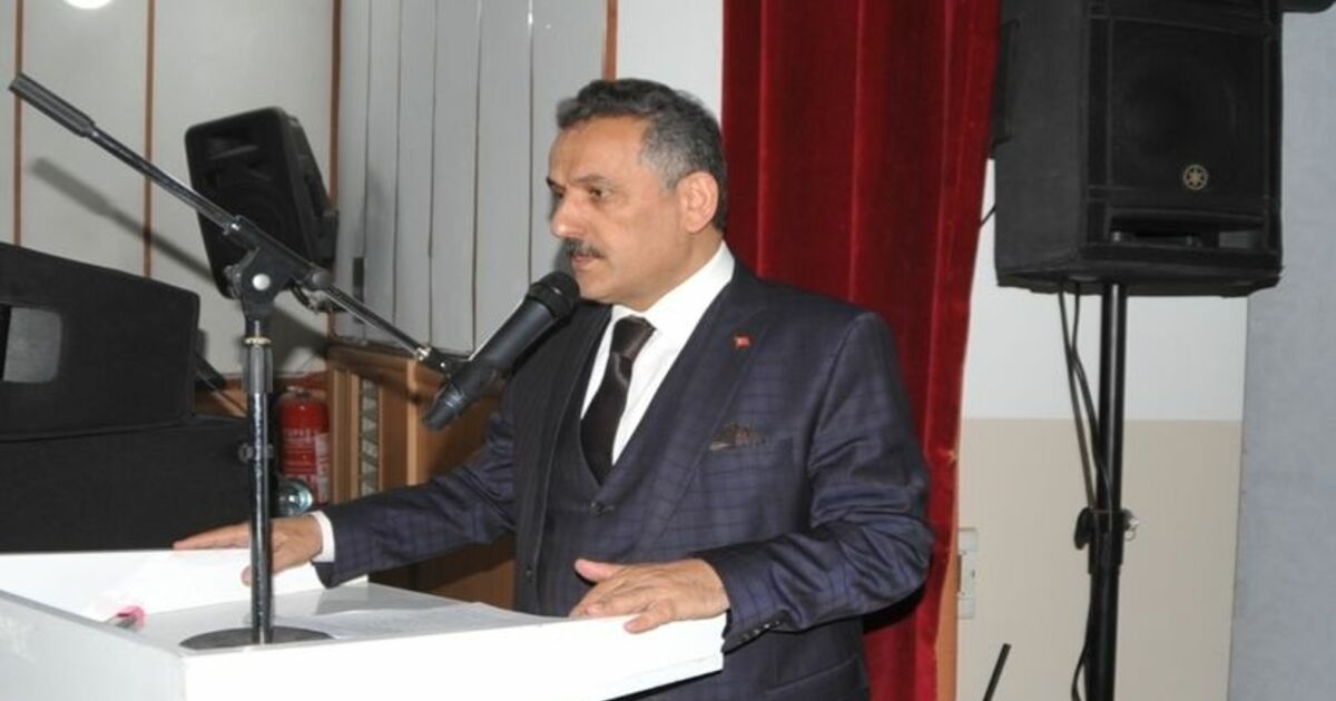 Vali Kaymak’tan Gençlere Çağrı Samsun Valisi Osman Kaymak: “bütün Gençlere Sesleniyoruz. Bir Gün Hepimiz Yaşlanacağız. Lütfen Büyüklerimize Saygıda Kusur Etmeyelim, Onların Gönüllerini Alalım” Bafra’da Yaşlılar Haftası Etkinliği