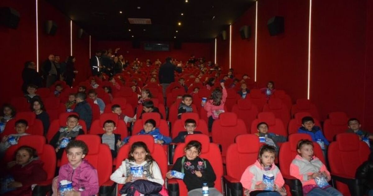 Öğrenciler İlk Kez Sinema İle Buluştu 270 Öğrenci Hayatlarında İlk Kez Sinemayla Tanıştı