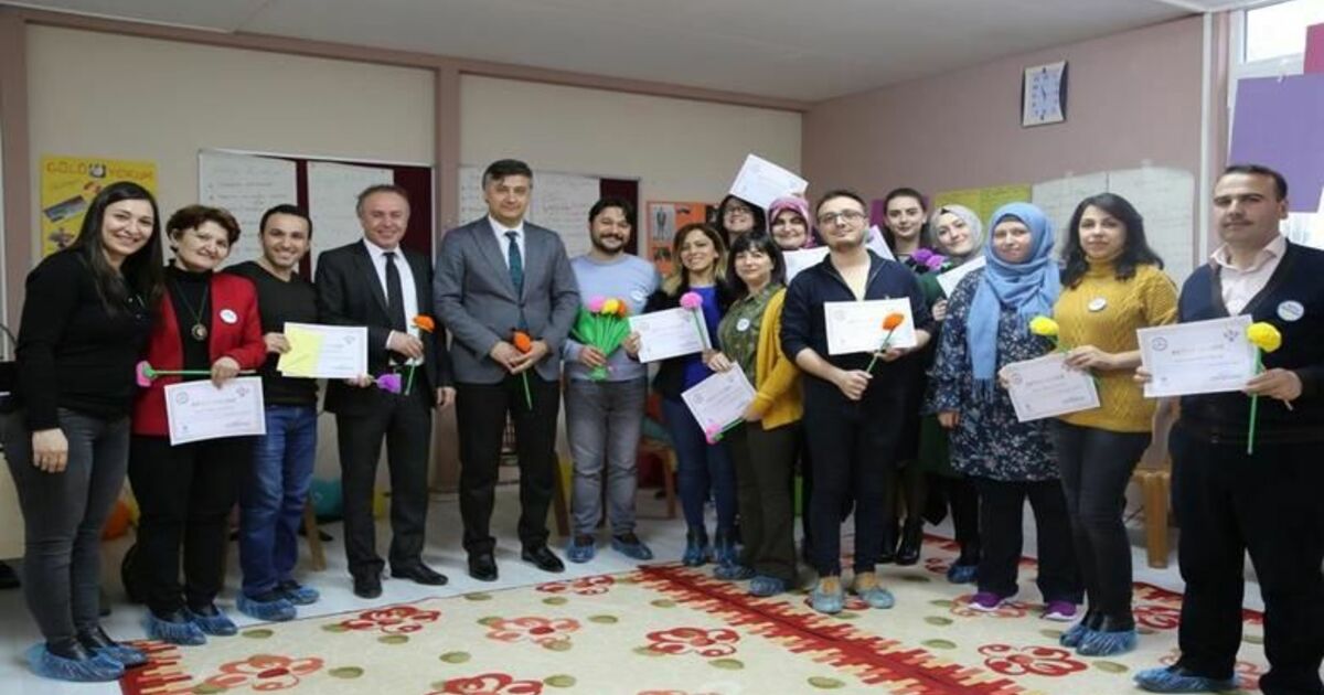 Bafra’da Mutluluk Atölyesi İlk Mezunlarını Verdi      