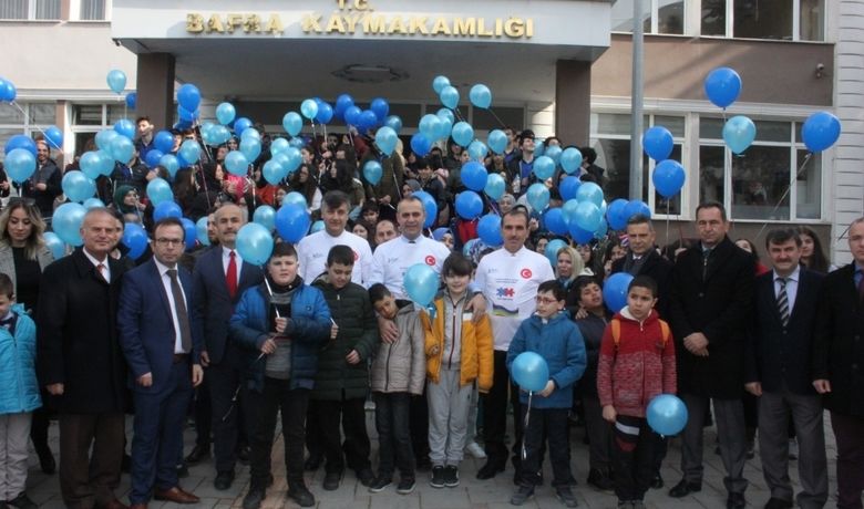 Bafra’da Otizm Farkındalık Günü Etkinliği - Samsun Bafra Altınkaya Anadolu Lisesi ve Doğankaya Özel Eğitim Uygulama Merkezi "Altın Umut Projesi" kapsamında 2 Nisan Otizm Farkındalık Günü etkinliği düzenledi.