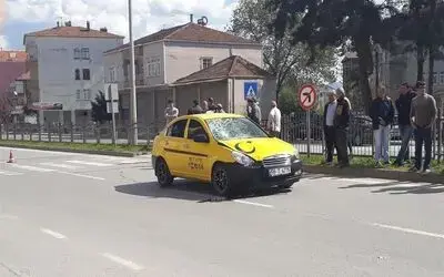 Yavuz Selim Cami Önünde Trafik Kazası: 1 Yaralı