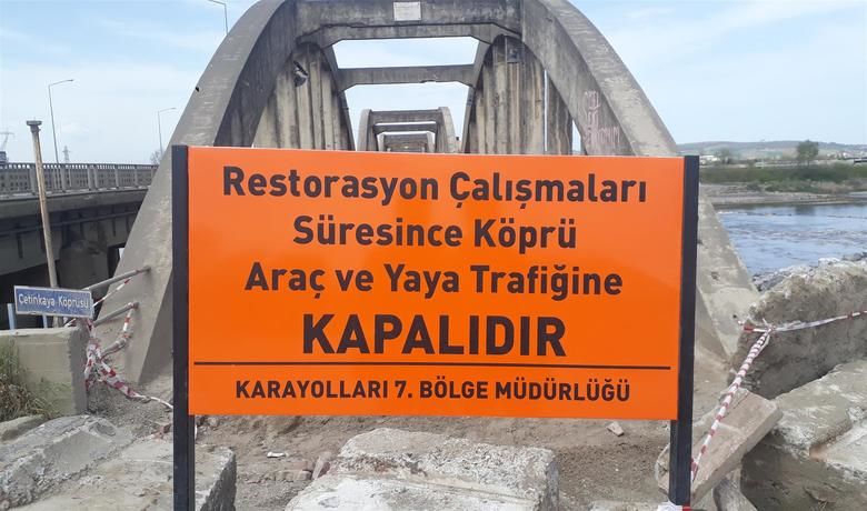 Çetinkaya Köprüsü'ndeRestorasyon Çalışmaları Başladı - Samsun'un Bafra ilçesinde Kızılırmak üzerinde bulunanÇetinkaya Köprüsü'nde restorasyon çalışmalarına başlandı.