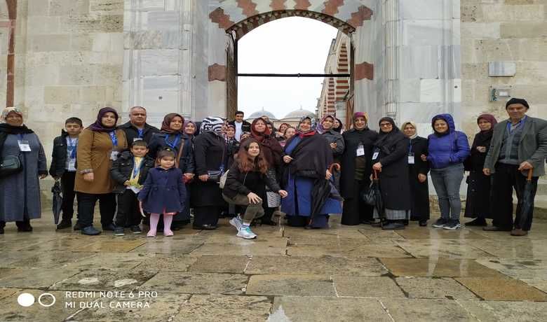 Bafra Düzköy DerneğiKadın Kollarından edirne’ye Kültür Gezisi - Bafra Düzköylüler Derneği Kadın Kolları olarak  “2019Yılı Kültür Gezisi ” etkinliği kapsamında Edirne’ye gezi düzenledi.