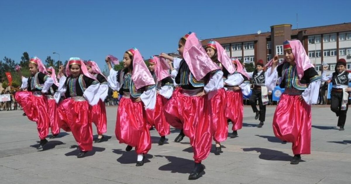 Bafra'da 23 Nisan Coşkusu