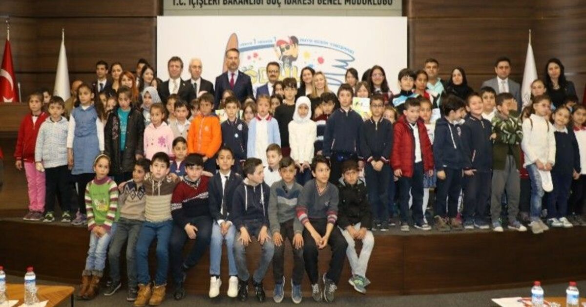 Minik Şevval’e, Göçmenler İle İlgili Resim Yarışmasında Ödül