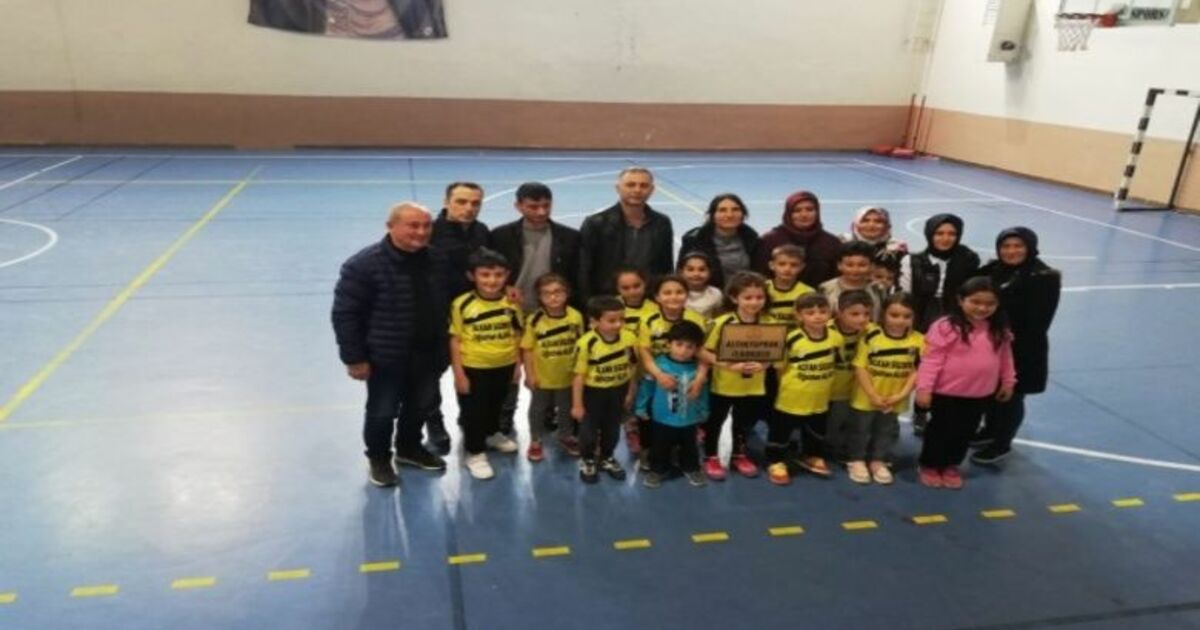 Altınyaprak İlkokulu’ndan Çifte Birincilik Başarısı