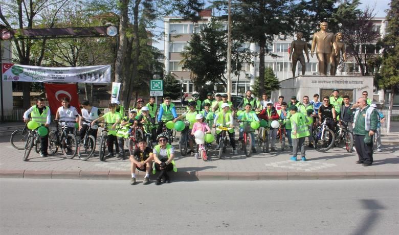 Bafra'da Sağlıklı Yaşamİçin Bisiklet Turu Düzenlendi - Samsun'un Bafra ilçesinde, Yeşilay Haftası etkinlikleriçerçevesinde sağlıklı yaşam için bisiklet turu düzenlendi