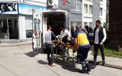 Bafra'da Yüksekten Düşen Yaşlı Adam Yaralandı