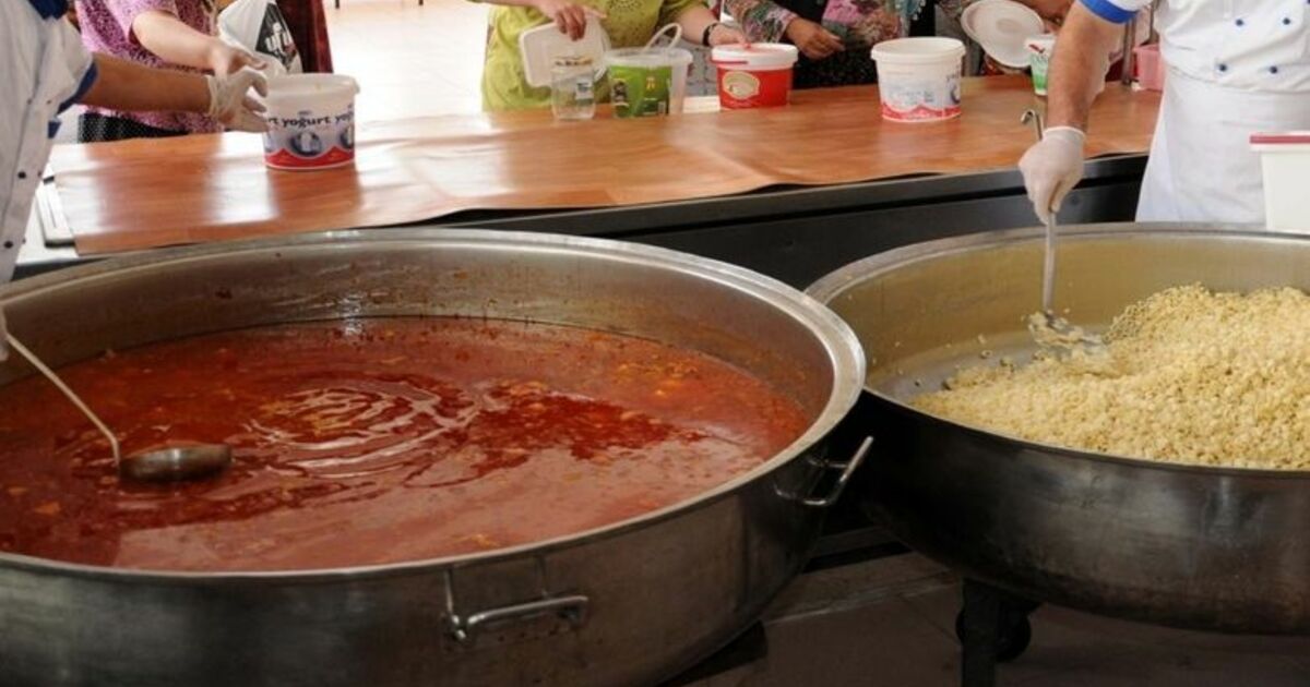 Bafra Belediyesi'nden 2 Bin Aileye Yemek Yardımı