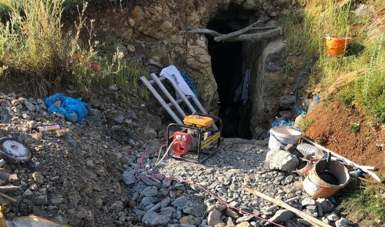 19 Mayıs İlçesinde Kaçak Kazıya Suçüstü