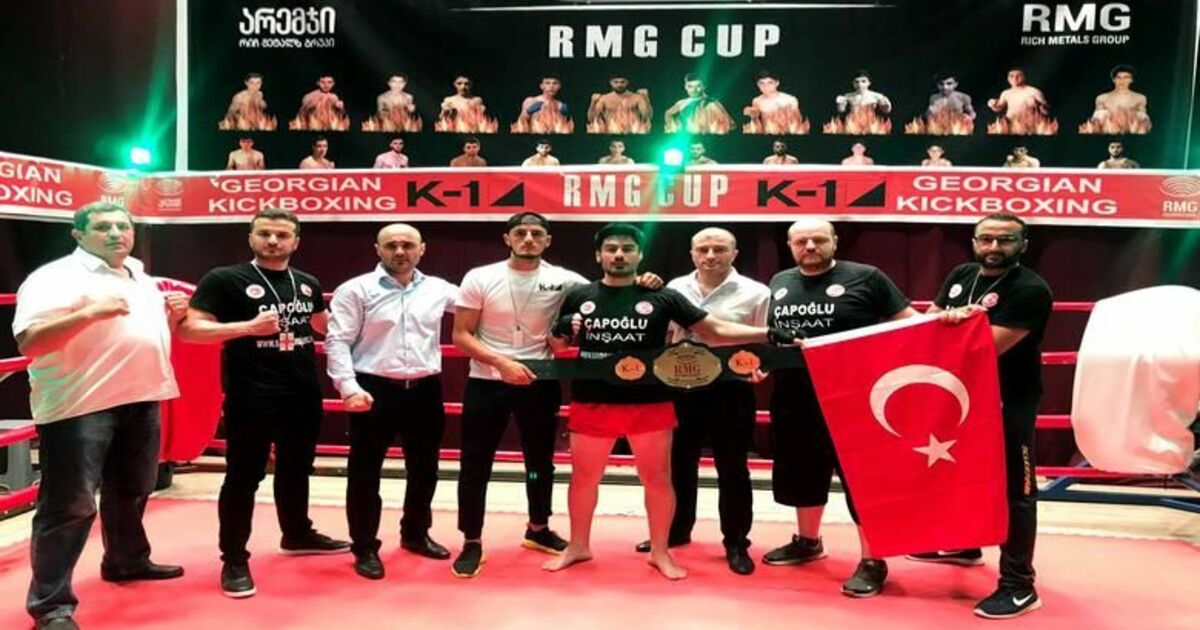 Bafralı Ümit Kazanbaş Uluslararası Kickbox Turnuvasında Birinci Oldu