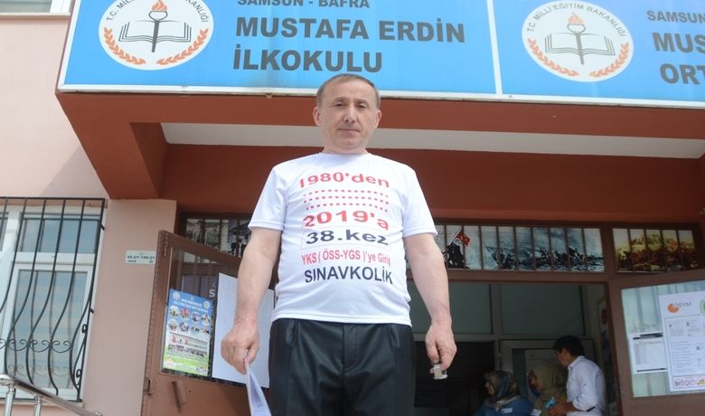 Sınavkolik 38. Üniversite Sınavına Girdi