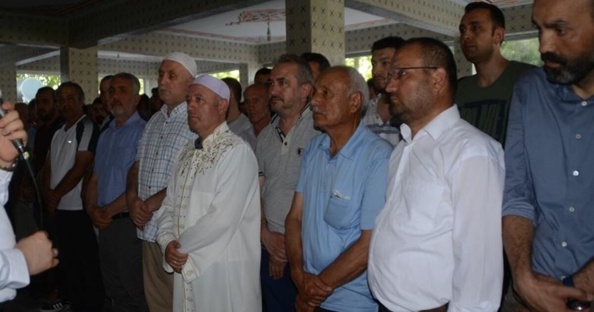 Doç. Dr. İlknur Karagöz Toprağa Verildi