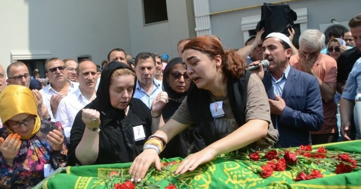 Kazada Hayatını Kaybeden Doktor Raif Çaylı Son Yolculuğuna Uğurlandı