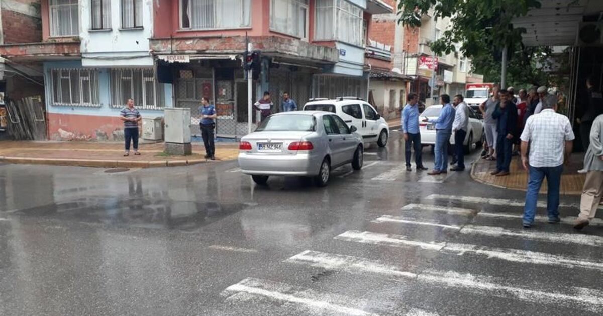 Eski Hastane Kavşağında Trafik Kazası: 1 Yaralı