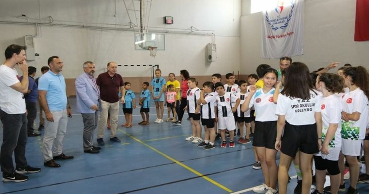 Bafra Belediyesi Yaz Spor Okullarına Coşkulu Açılış