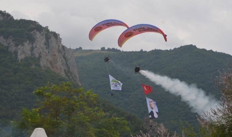 Kapıkaya Festivali Açılış Töreni - Samsun'un Bafra ilçesinde bu yıl üçüncüsü düzenlenen "Uluslararası Kapıkaya Doğa Sporları ve Kültür Festivali", Vali Osman Kaymak’ın katılımıyla yapılan açılış töreniyle başladı.