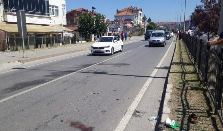 Otomobilin Çarptığı Motosiklet Sürücüsü Öldü - Samsun’un Bafra ilçesinde meydana gelen trafik kazasında 1 kişi hayatını kaybetti.