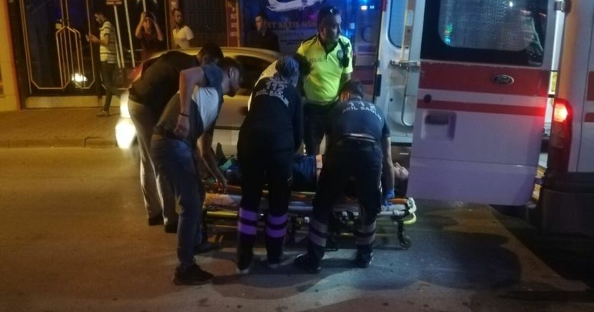 Otomobilin Çarptığı Motosiklet Sürücüsü Yaralandı