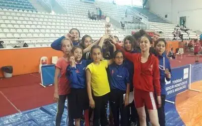 Bafra Güreş İhtisas Spor Kulübü Türkiye 3. Sü Oldu 