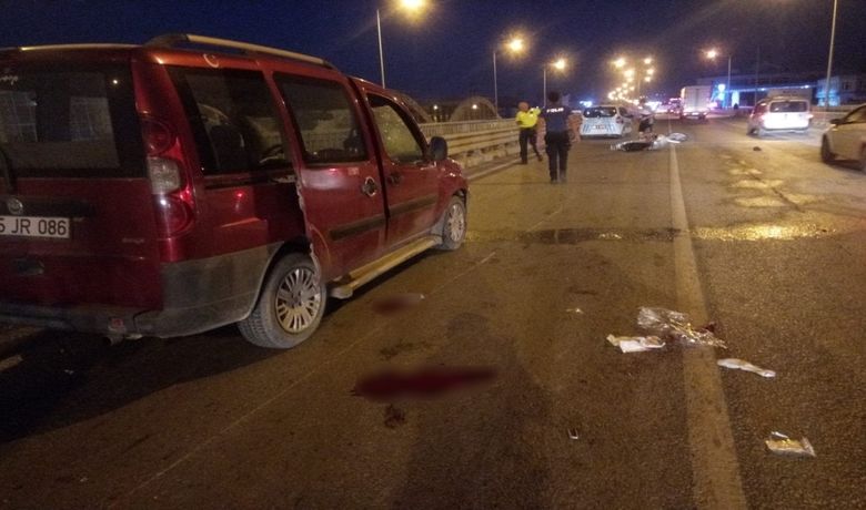 Otomobilinin ÇarptığıMotosiklet Sürücüsü Yaralandı - Samsun' un Bafra ilçesinde hafif ticari aracın çarptığı motosiklet sürücüsü ağır yaralandı.