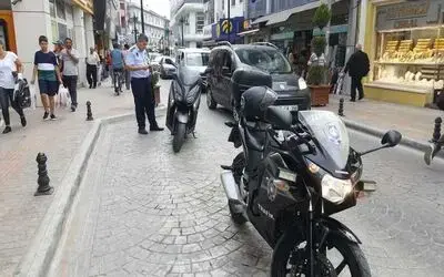 Motorize Zabıta Trafik Ekibi Kurallara Uymayanlara Ceza Yazıyor!